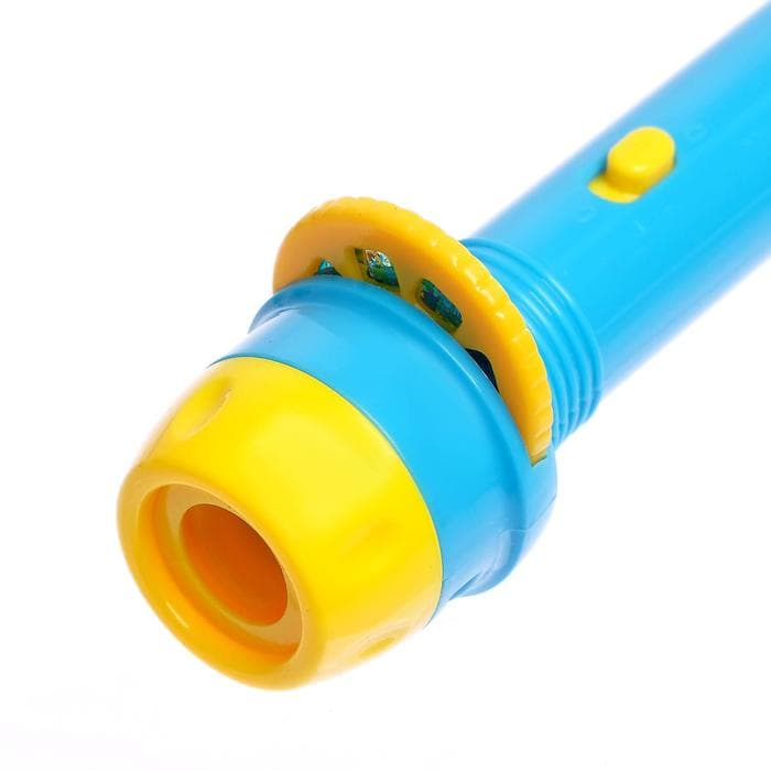 Игровой набор ZABIAKA «Волшебный проектор: В стране сказок», светящиеся наклейки, 3 слайда, 24 картинки