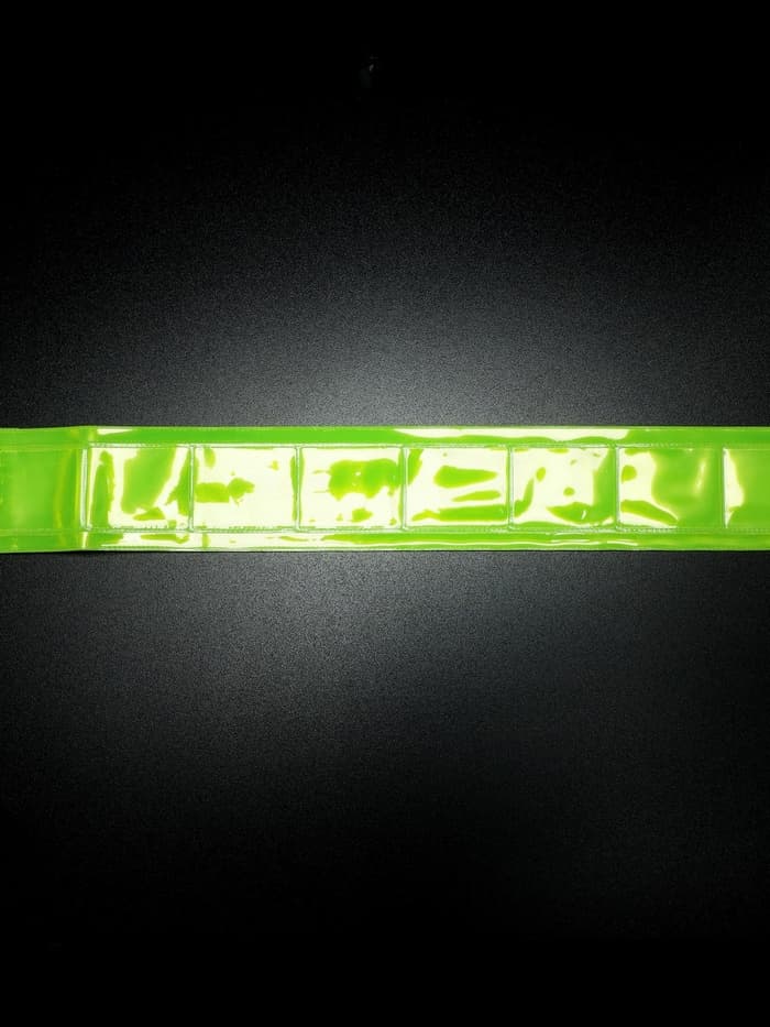 Светоотражающая повязка на липучке, 46±1×2.5 см, цвет жёлтый