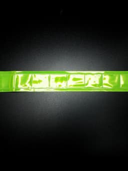 Светоотражающая повязка на липучке, 46±1×2.5 см, цвет жёлтый