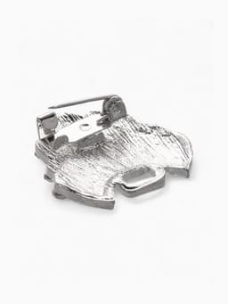 Зажим для кардигана «Перья», белый в серебре