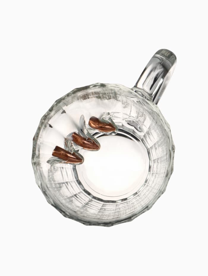 Кружка пивная с пулей «Непробиваемая», 500 мл