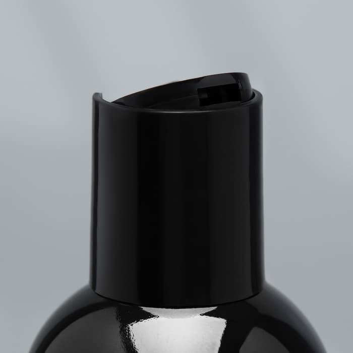 Шампунь-кондиционер «Пижон Premium», 250 мл, для кошек и собак, с маслом чайного дерева и мяты