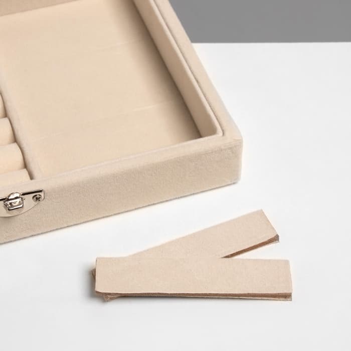 Шкатулка для украшений «Облако», 7 полос, 3 ячейки, 20×15×4.5, бежевая