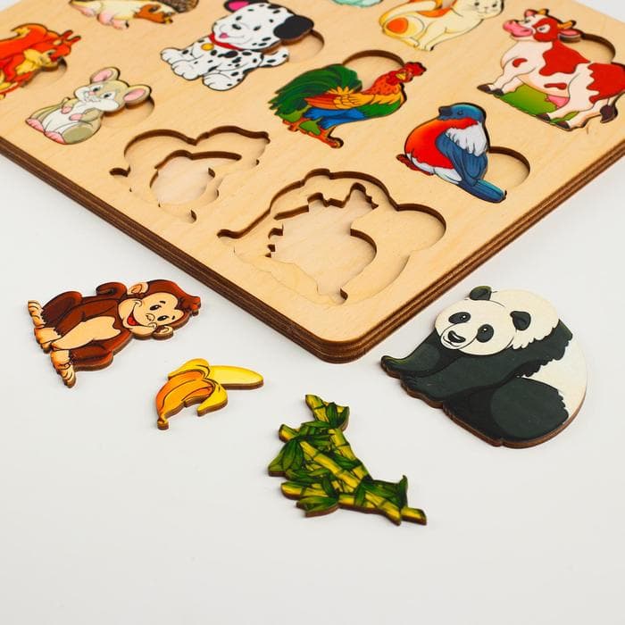 Рамка - вкладыш деревянная «Кто что ест», 12 деталей