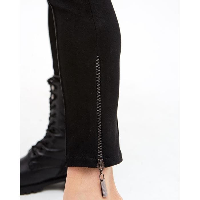 Брюки женские с декоративной молнией MINAKU: Casual Collection, чёрные, размер 46