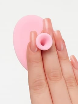 Щётка для умывания «Овал» на присоске, 6.3×5 см, МИКС