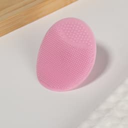 Щётка для умывания «Овал» на присоске, 6.3×5 см, МИКС