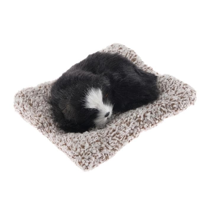 Игрушка на панель автомобиля «Собака на подушке» черный