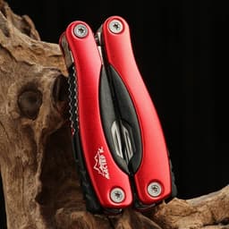 Мультитул 11в1 «Мастер К» в чехле, красный