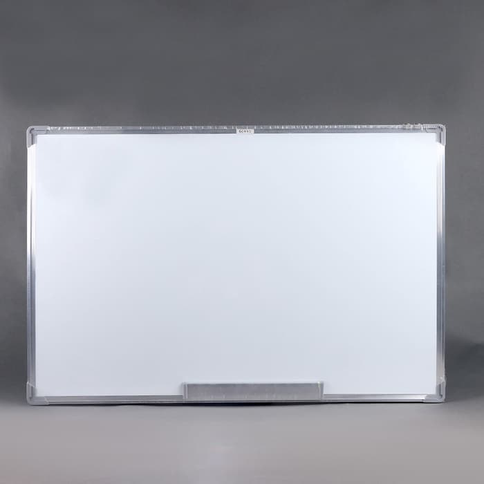 Доска магнитно-маркерная Calligrata, 60×90 см, в алюминевой рамке, с полочкой, с подвесами