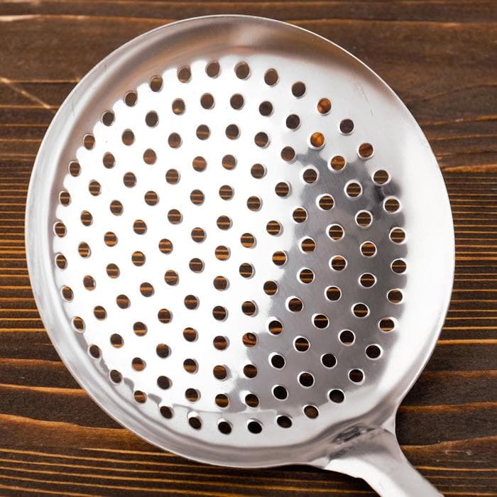 Шумовка для казана Шафран, 43 см, диаметр 16 см, узбекская, с деревянной ручкой, металл