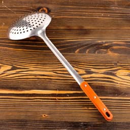 Шумовка для казана Шафран, 43 см, диаметр 16 см, узбекская, с деревянной ручкой, металл