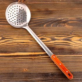 Шумовка для казана Шафран, 43 см, диаметр 12 см, узбекская, с деревянной ручкой, металл