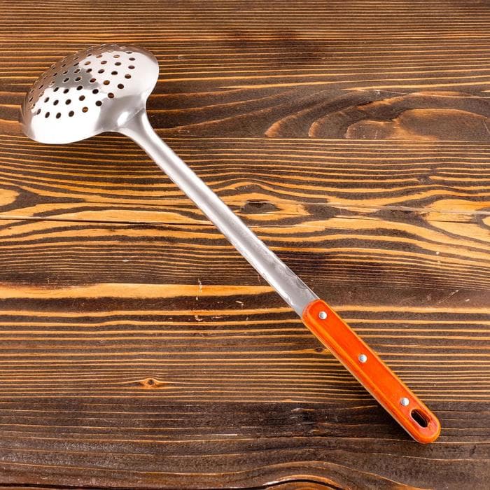 Шумовка для казана Шафран, 43 см, диаметр 12 см, узбекская, с деревянной ручкой, металл