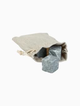 Подарочный непробиваемый набор «Виски»: стакан с пулей 250 мл, камни для виски 3 шт.