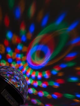 Ночник проектор «Хрустальный диско-шар» 17.5 см, динамик, свечение RGB, 220 В