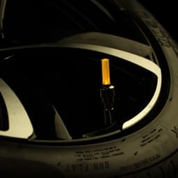 Светящийся колпачок на ниппель Cartage, малый, набор 2 шт., микс