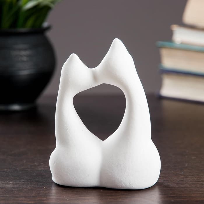 Фигурка керамика «Коты влюбленные», белые, 5×9×11 см