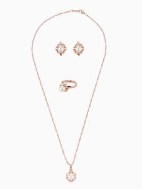 Гарнитур 3 предмета: серьги, кулон, кольцо безразмерное «Эдель», с жемчугом цветок, белые в золоте, 45 см