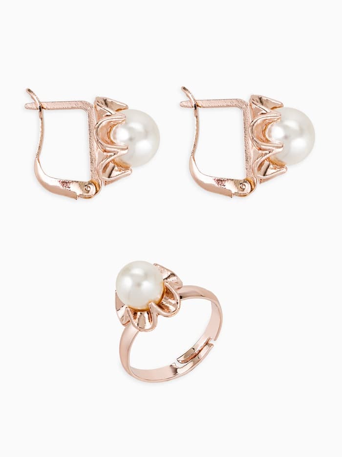 Гарнитур 3 предмета: серьги, кулон, кольцо безразмерное «Эдель», с жемчугом цветок, белые в золоте, 45 см