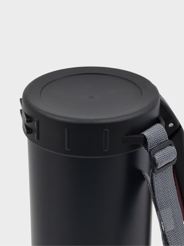 Термос Мастер К «Движение. Урал», 1.2 л, 9.8×29 см, с кружкой, сохраняет тепло 18 ч, нержавеющая сталь, пластик, чёрный