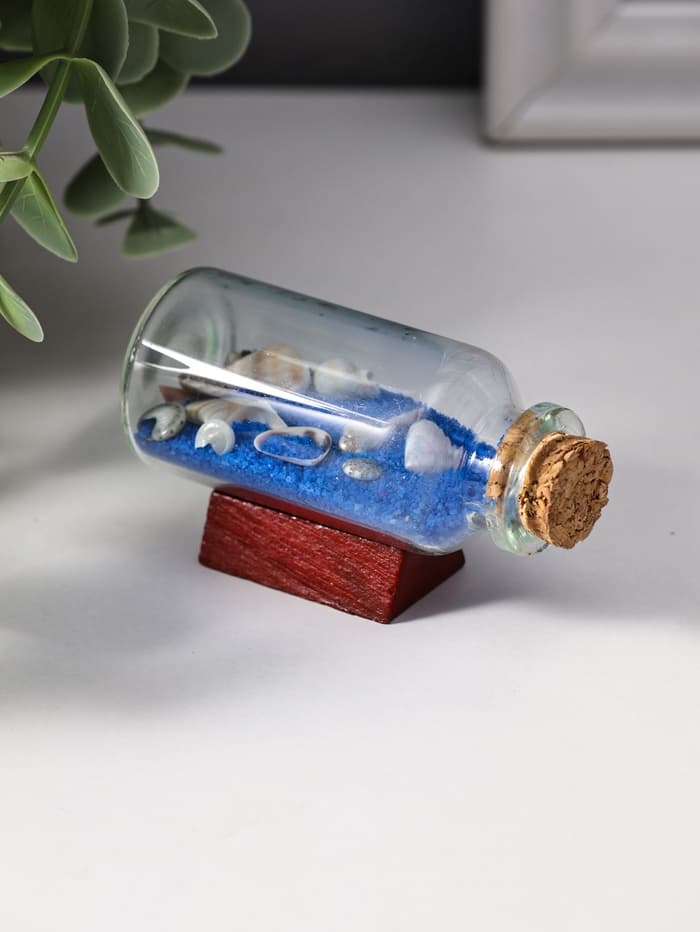 Фигурка «Сувенир в бутылке. Ракушки», 6×2.5×3.5 см, МИКС