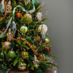 Гирлянда «Нить» 5 м, роса, IP20, медная нить, 50 LED, мерцание всех светодиодов, от батареек АА×3, свечение тёплое белое