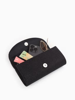 Сумка-клатч вечерняя на магните, на серебристой цепочке, блестящая, чёрная