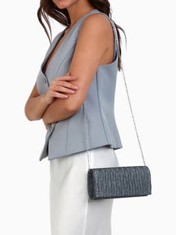 Сумка-клатч женская вечерняя на магните, на длинной цепочке, блестящая, серебристая