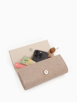 Сумка-клатч женская вечерняя на магните, на длинной цепочке, блестящая, золотистая