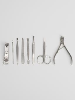 Набор маникюрный «Рептилия», 8 предметов, в футляре, чёрный