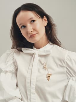 Брошь «Кошачий глаз», ласковая кошечка, бежевая в золоте