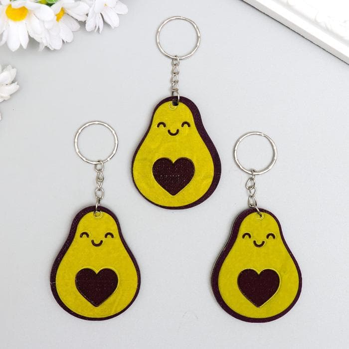 Брелок для ключей на кольце «Авокадо с косточкой-сердечком», EVA, 5.1×6.5 см