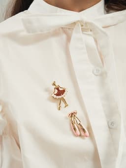 Брошь «Пуанты» балерины, цвет бело-розовый в золоте