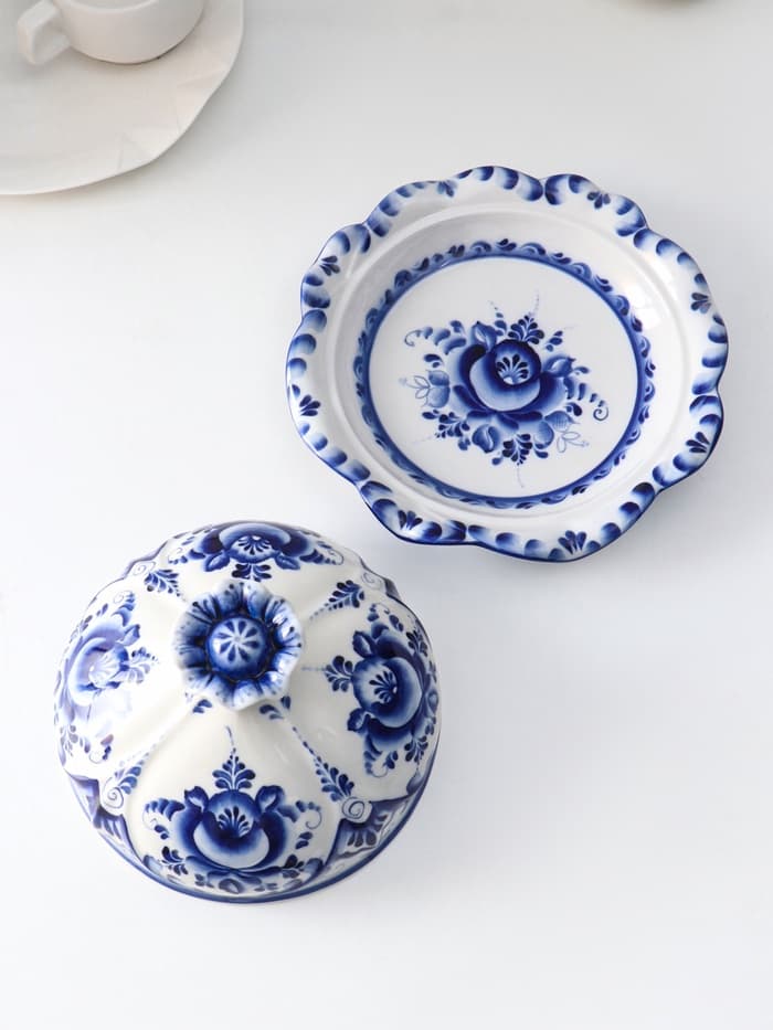 Блинница с крышкой «Цветок», блюдо, 24×15 см, фарфор, гжель