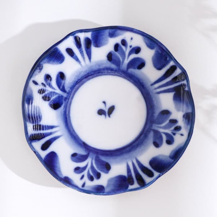 Блюдце фарфоровое «Силуэт», 9×9×1 см, гжель