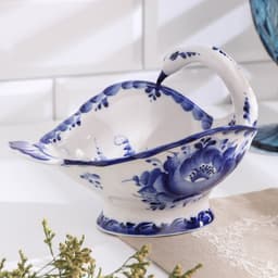 Конфетница фарфор «Лебедь», 18×15×12 см, гжель