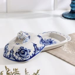 Маслёнка фарфор «Тюльпан», 16×10.5×10 см, гжель