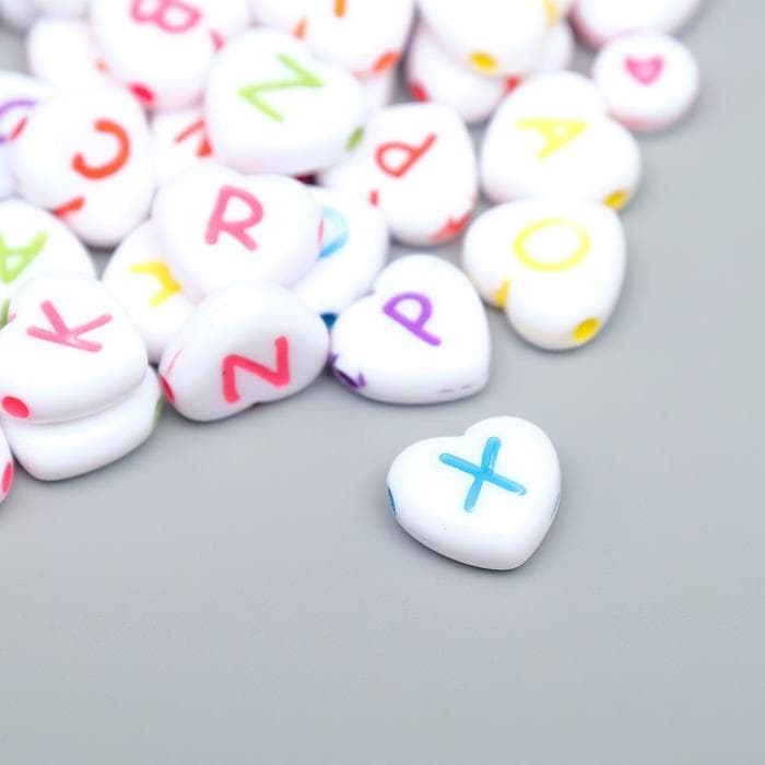 Набор бусин для рукоделия и плетения «Арт Узор. Английские буквы на сердце», 20 г, пластик, 1.2×1.2 см
