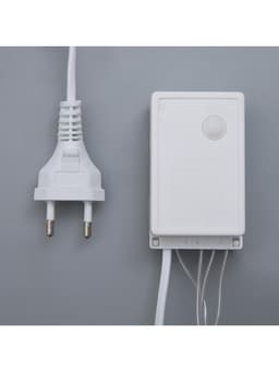 Гирлянда «Бахрома» 4×0.6 м, IP44, прозрачная нить, 180 LED, свечение белое, 8 режимов, 220 В