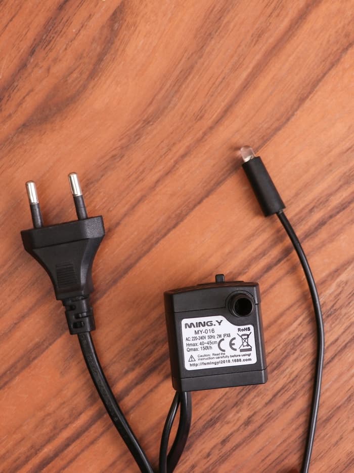 Фонтан настольный «Летний сад», 16×30 см, с подсветкой, без шарика