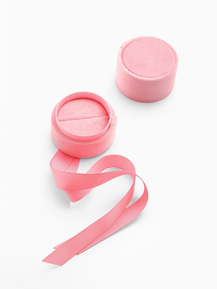 Футляр под серьги, кольцо «Сюрприз», корейский бархат, 5.8×5.3 см, светло-розовый