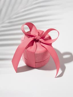 Футляр под серьги, кольцо «Сюрприз», корейский бархат, 5.8×5.3 см, светло-розовый