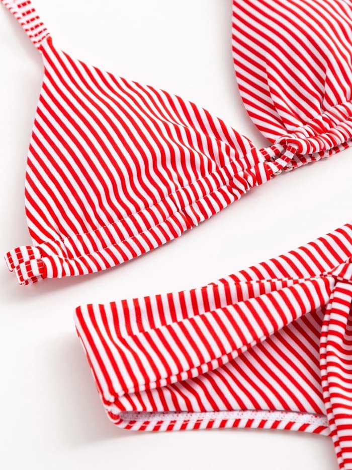 Купальник женский раздельный MINAKU «Stripe», размер 46, цвет красный