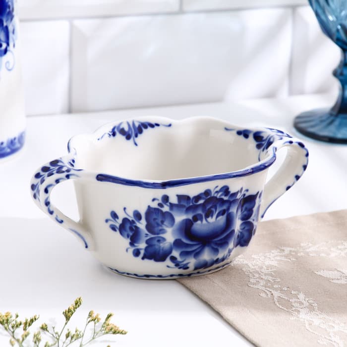 Бульонница с ручками «Ивушка», H=7 см, 0.35 л, фарфор, гжель