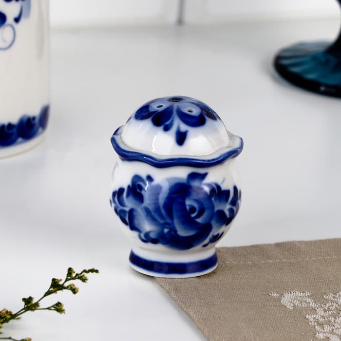 Набор для специй на подставке с молочником (питчером) «Весенний», 4 предмета, фарфор, гжель