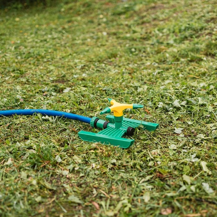 Распылитель 3-лепестковый, под коннектор, ABS пластик, Greengo