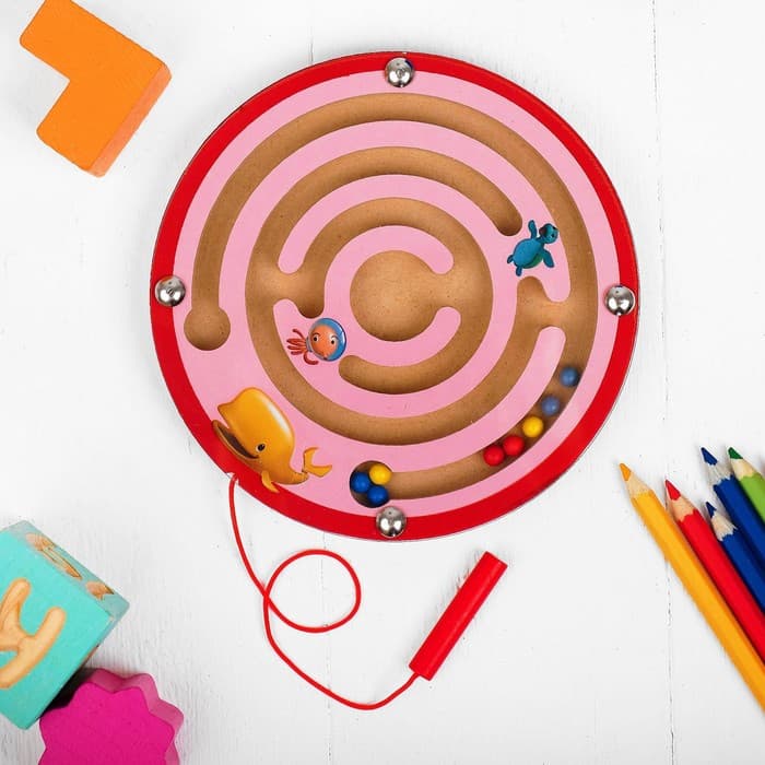 Лабиринт магнитный малый «Волчок» МИКС