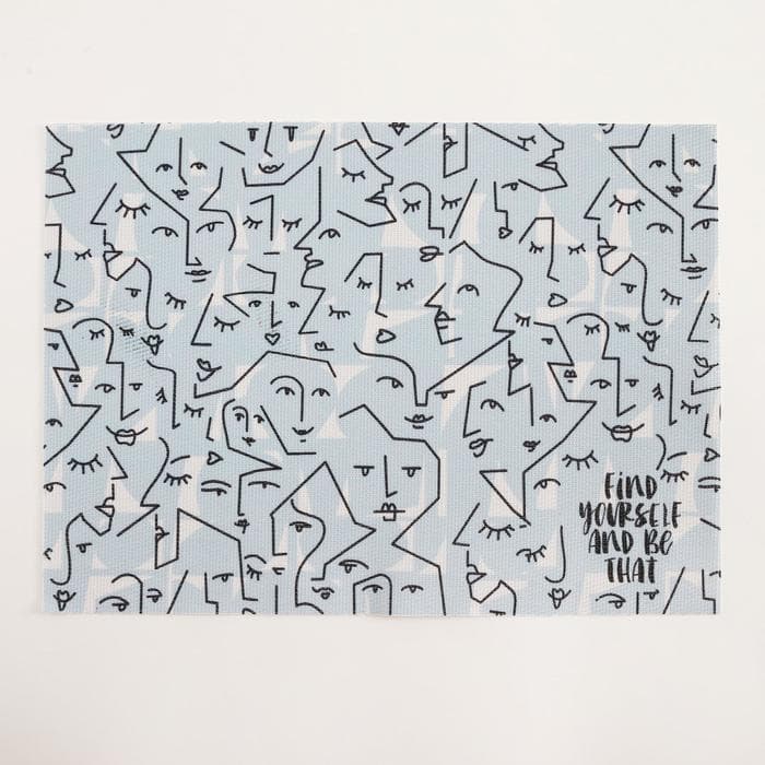 Салфетка на стол «Find yourself»