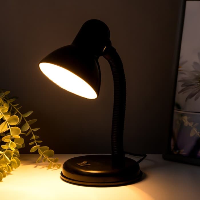 Лампа настольная Е27, с выкл. (220 В) черная (203 В) RISALUX